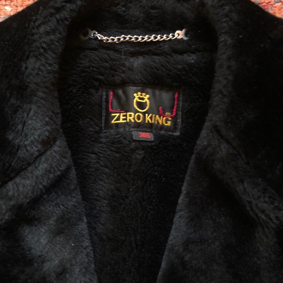 Zero King Faux-fur-lined Coat - Picture 4 of 5